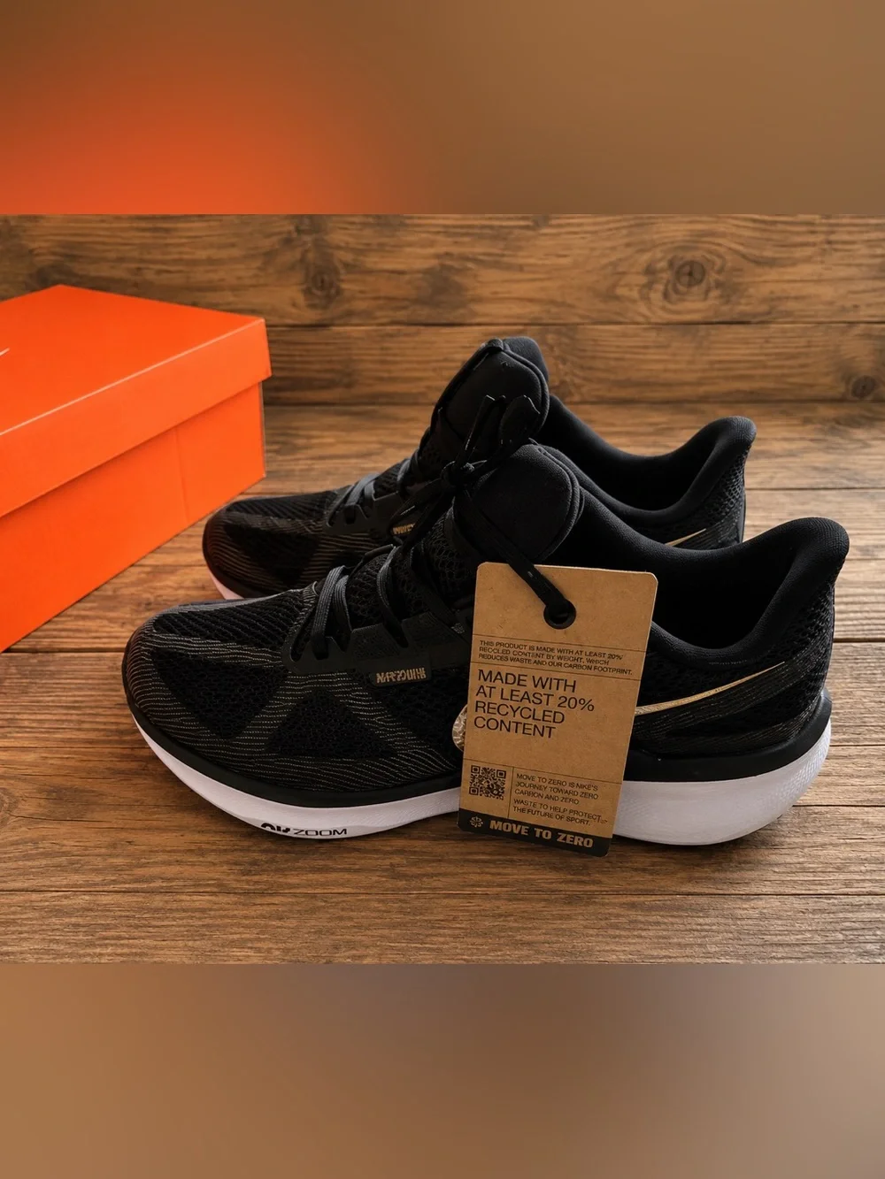 Nike Structure 25 Running Shoes Women’s 10 NWT Black Gold Stability Sneakers
